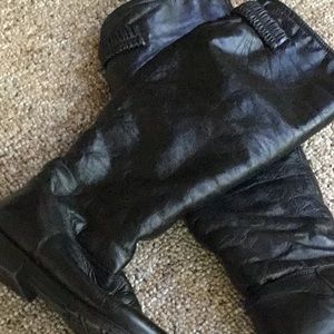 Garbo leather boots made in Canada